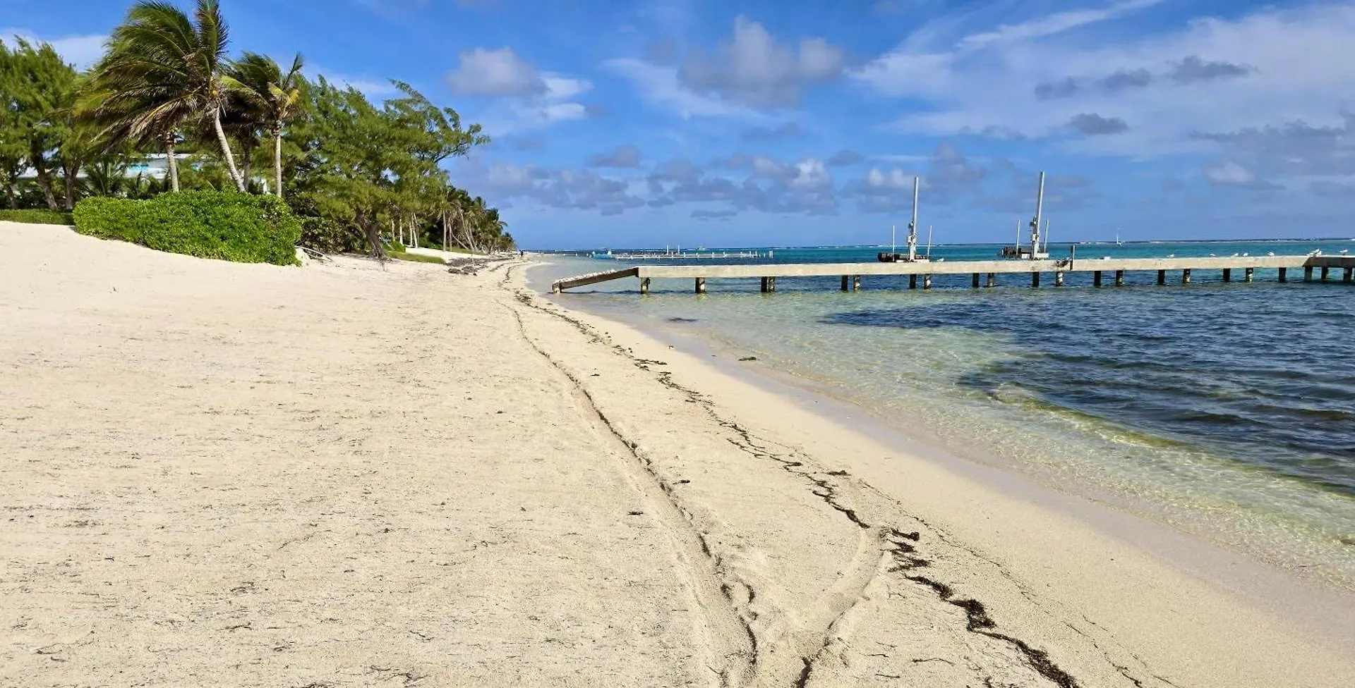 Holiday home Stepping Stone 4 Bedroom East End Sand Bluff Cayman Islands