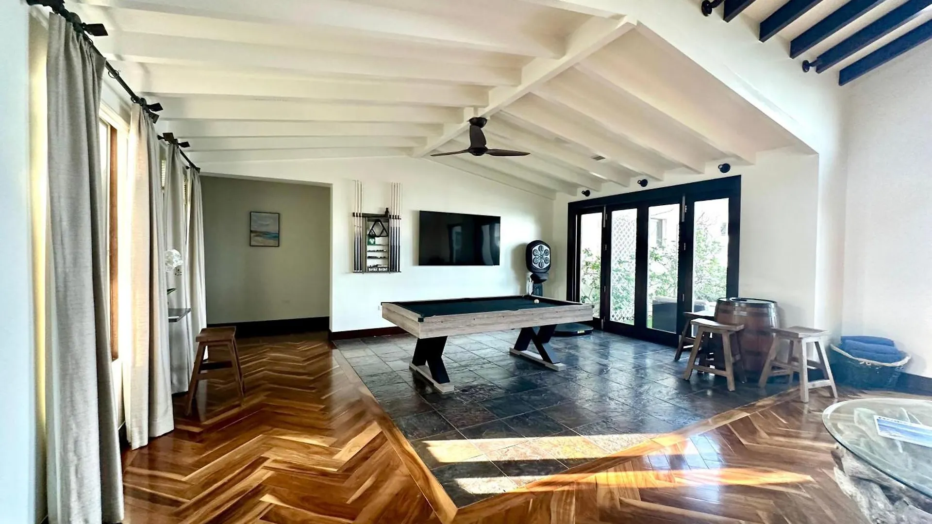 Semesterbostad Stepping Stone 4 Bedroom East End Sand Bluff Caymanöarna